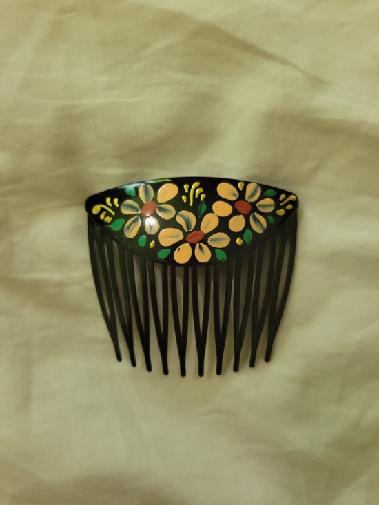 Accessories - Hand-Painted Black Floral Hair Comb - Yellow Flower Accent